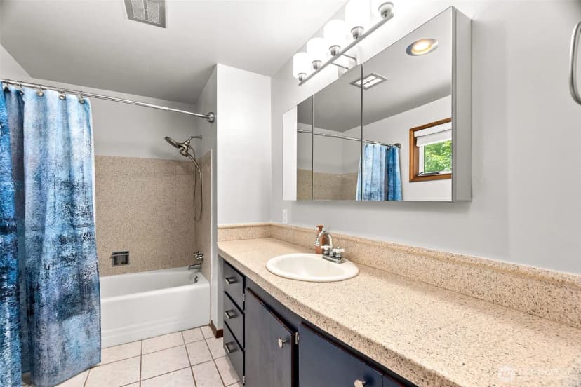 Property photo for 6206 Shady Lane Se, Lacey photo 22