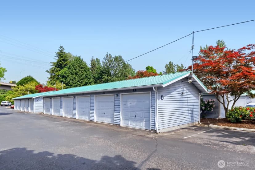 Property photo for 18621 Blueberry Lane #b209, Monroe photo 13