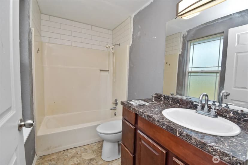 Property photo for 2407 255th Street Nw, Stanwood photo 34