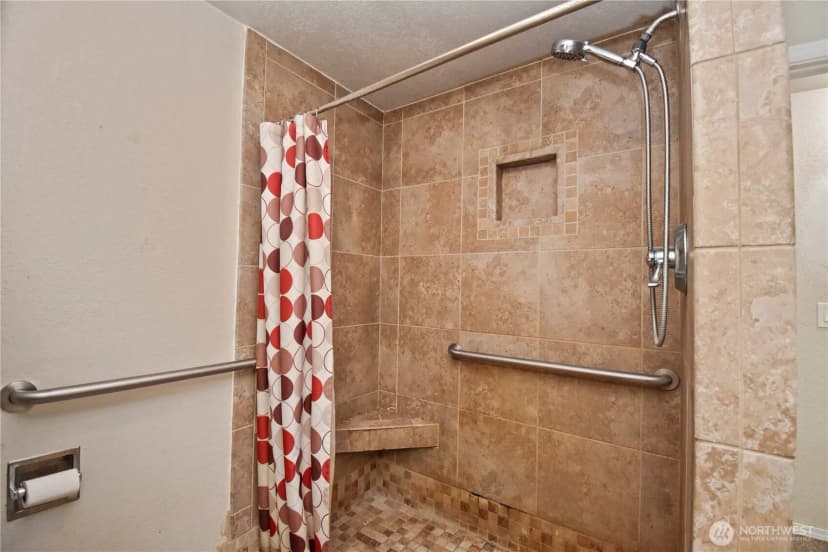 Property photo for 2407 255th Street Nw, Stanwood photo 35