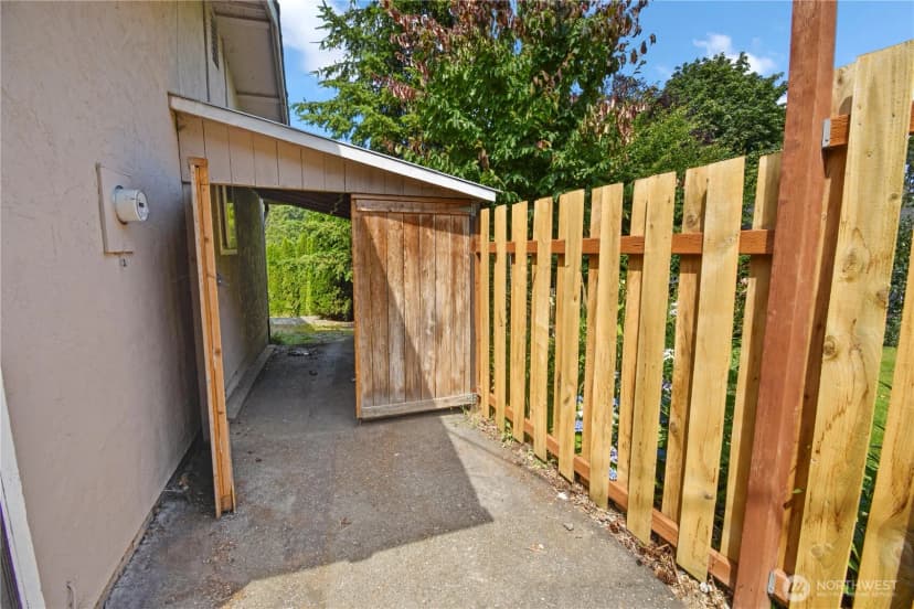 Property photo for 2407 255th Street Nw, Stanwood photo 10