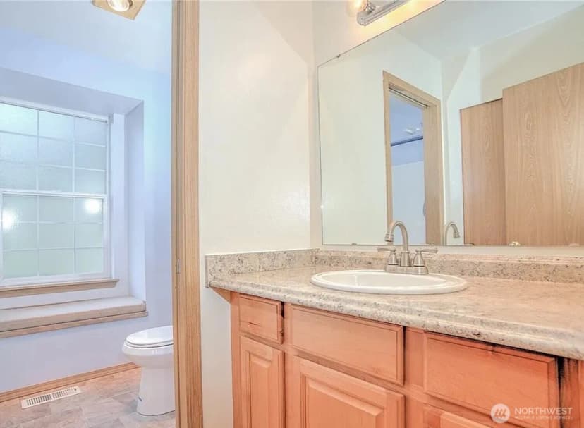 Property photo for 9124 Lewis Ne, Lacey photo 13