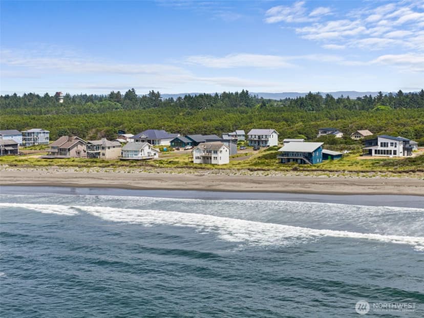 Property photo for 511 Dune Crest Drive, Westport photo 40