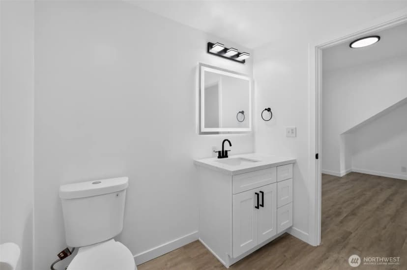 Property photo for 1737 6th Street, Bremerton photo 18