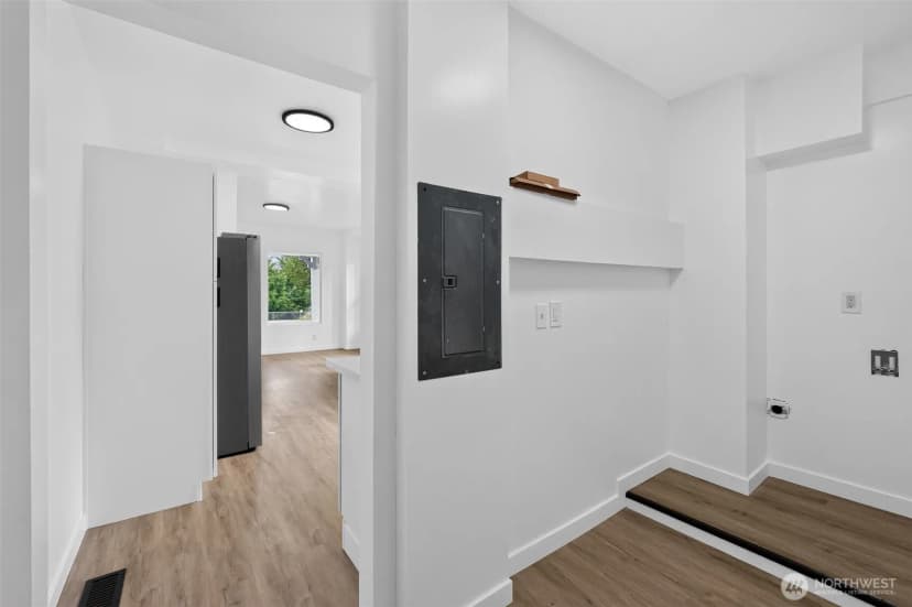 Property photo for 1737 6th Street, Bremerton photo 16
