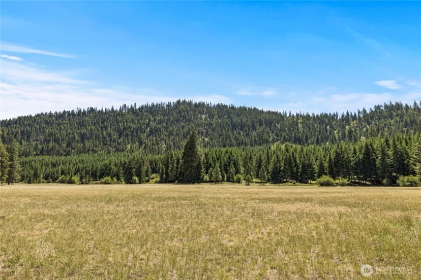 Property photo for 18 Domerie Park Loop, Cle Elum photo 8