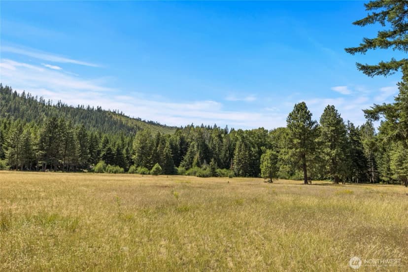 Property photo for 18 Domerie Park Loop, Cle Elum photo 23