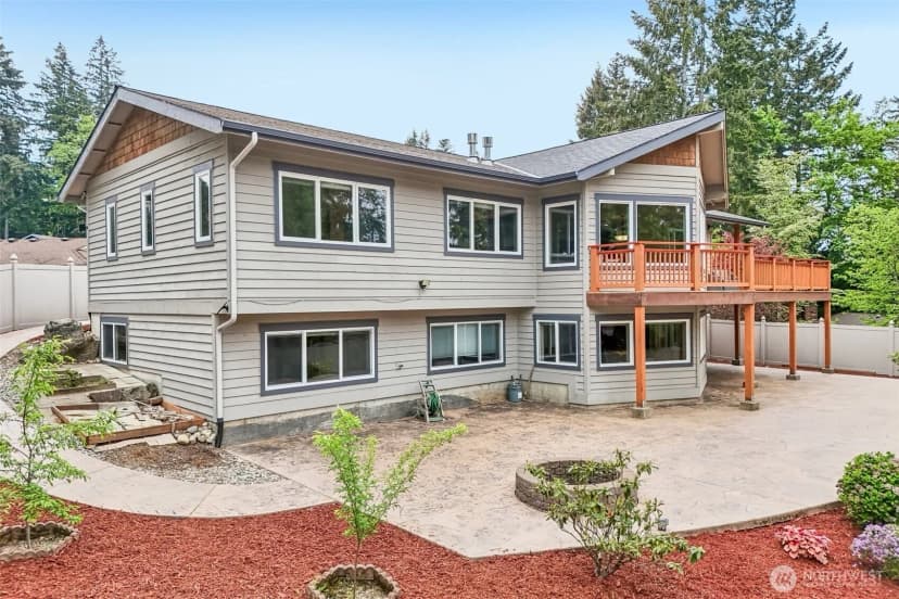 Property photo for 15831 Se 43rd Place, Bellevue photo 32