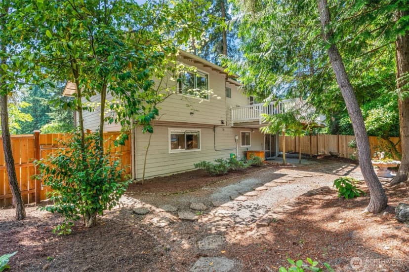 Property photo for 10614 Ne 149th St, Bothell photo 26