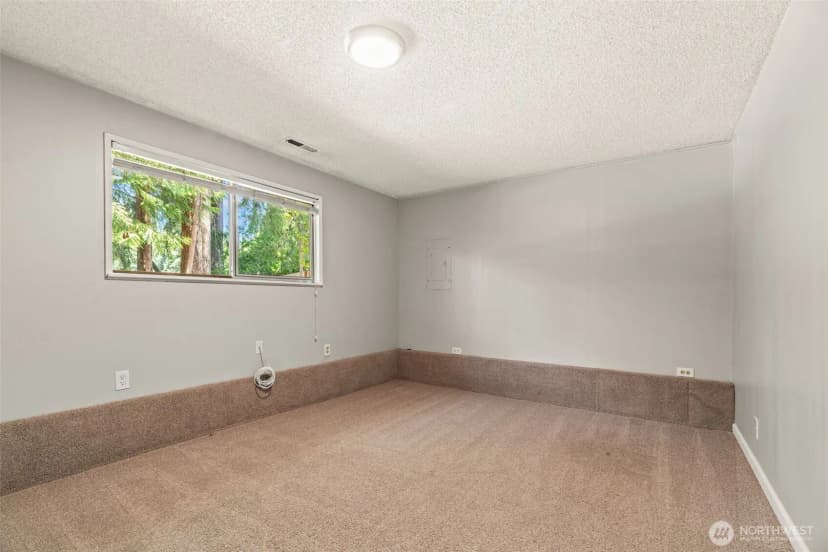 Property photo for 10614 Ne 149th St, Bothell photo 20
