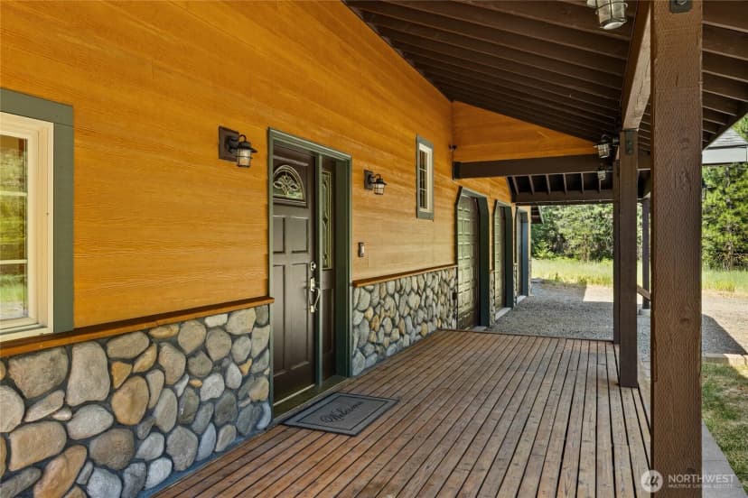 Property photo for 4201 Westside Road, Cle Elum photo 4