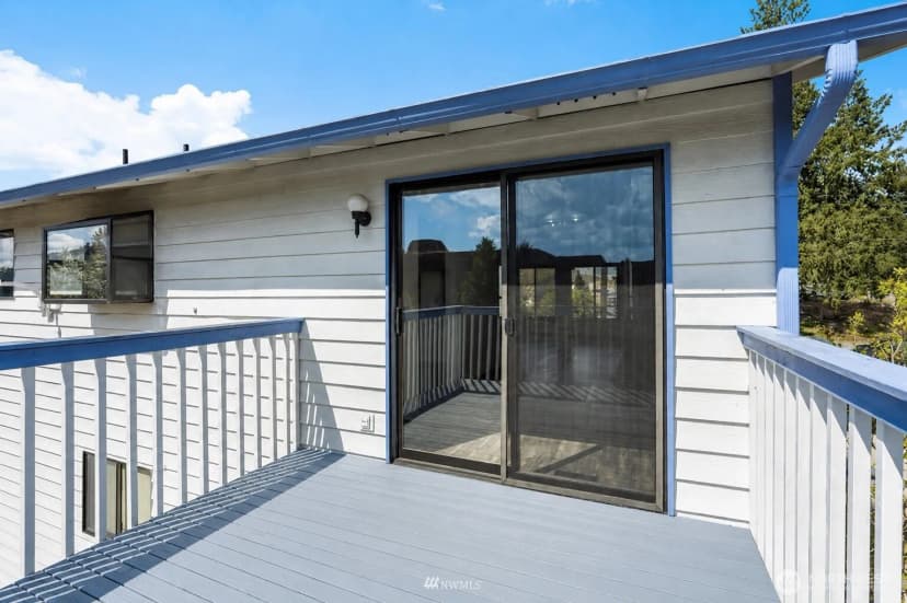 Property photo for 151 Ne 115th St, Seattle photo 15