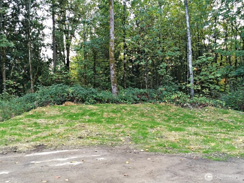 Property photo for 131 Xx Se 312th Street, Auburn photo 2