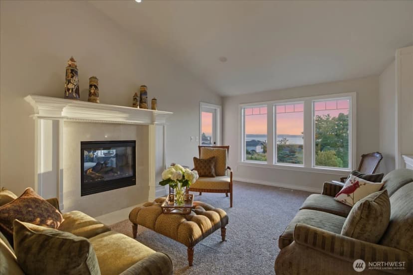 Property photo for 809 Driftwood Place, Edmonds photo 19