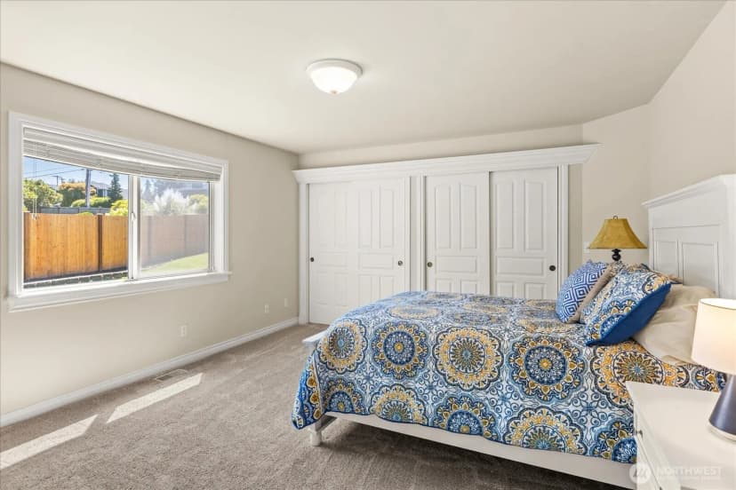 Property photo for 809 Driftwood Place, Edmonds photo 34