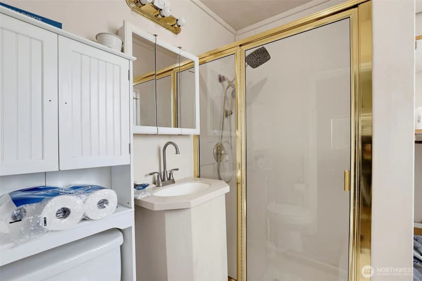 Property photo for 8417 S 259th Street, Kent photo 17