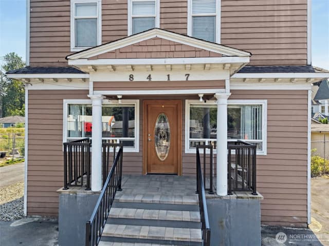 Property photo for 8417 S 259th Street, Kent photo 2