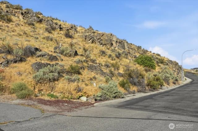 Property photo for 137 Long Drive, Chelan photo 2
