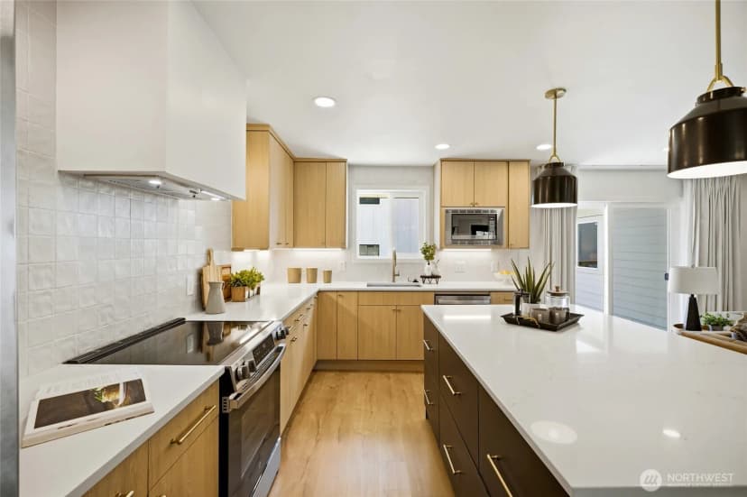 Property photo for 5946 18th Avenue Sw #1, Seattle photo 17