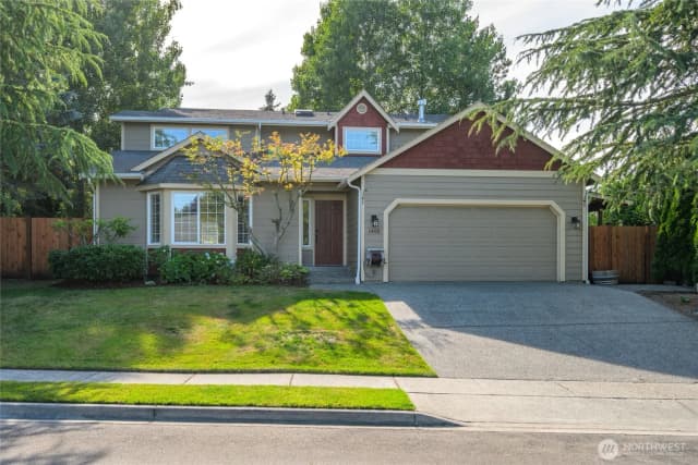 Property photo for 3408 F Avenue, Anacortes photo 2