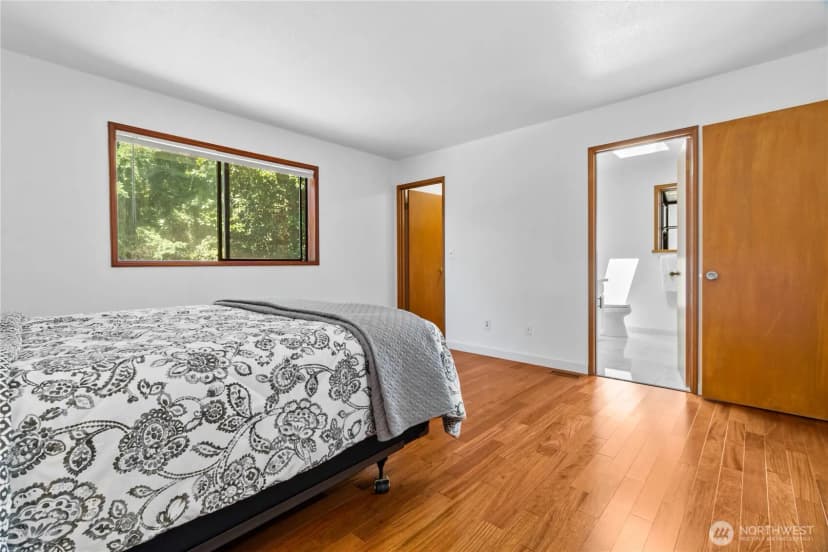 Property photo for 32827 12th Avenue Sw, Federal Way photo 10
