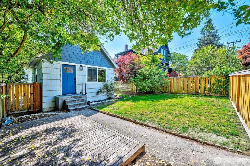 Property photo for 3806 35th Avenue W #unit 1, Seattle photo 17