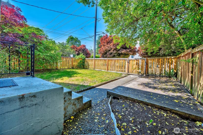 Property photo for 3806 35th Avenue W #unit 1, Seattle photo 16