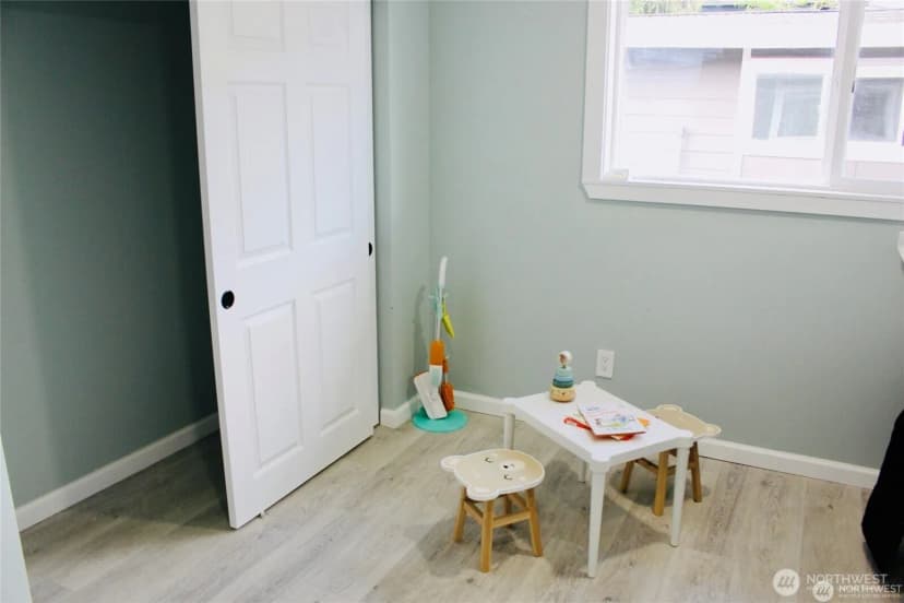 Property photo for 9040 17th Avenue Sw, Seattle photo 16