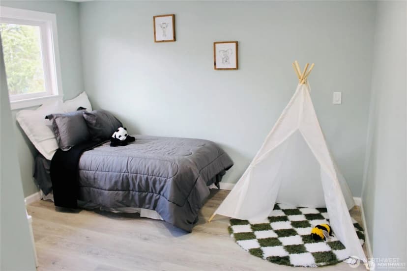 Property photo for 9040 17th Avenue Sw, Seattle photo 15