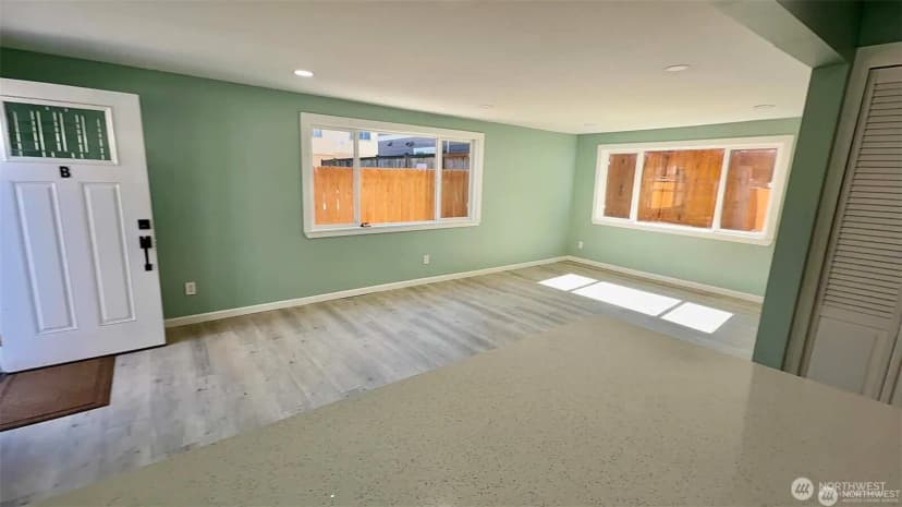 Property photo for 9040 17th Avenue Sw, Seattle photo 17