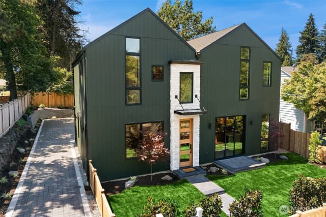Property photo for 1847 4th Street, Kirkland
