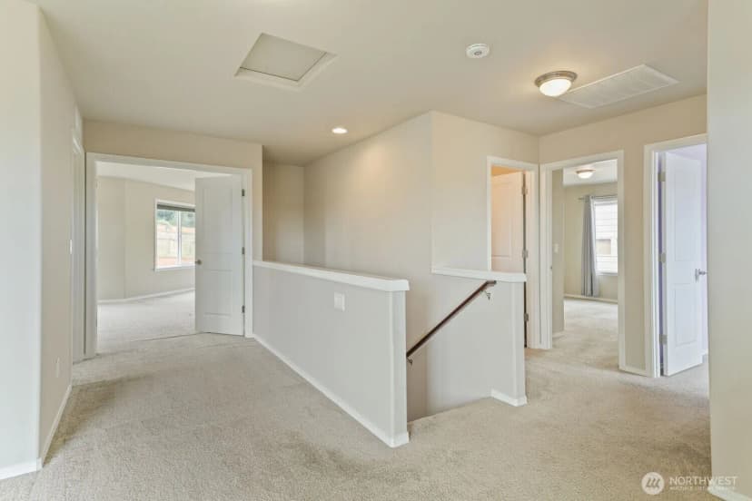 Property photo for 34004 12th Place Sw, Federal Way photo 25