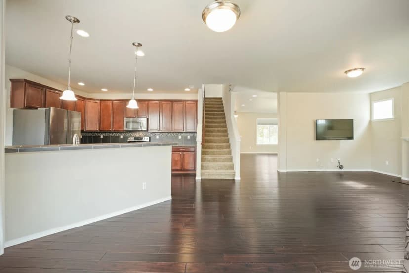 Property photo for 34004 12th Place Sw, Federal Way photo 12