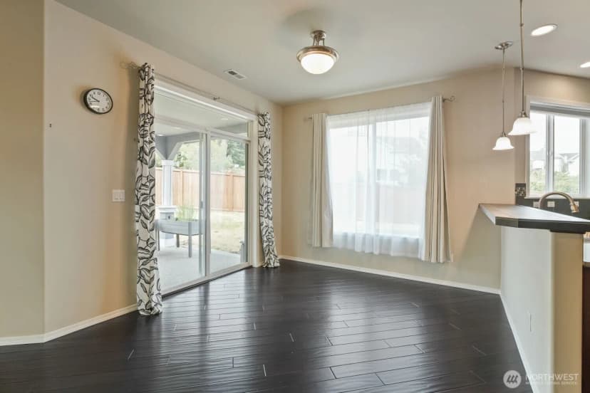Property photo for 34004 12th Place Sw, Federal Way photo 21