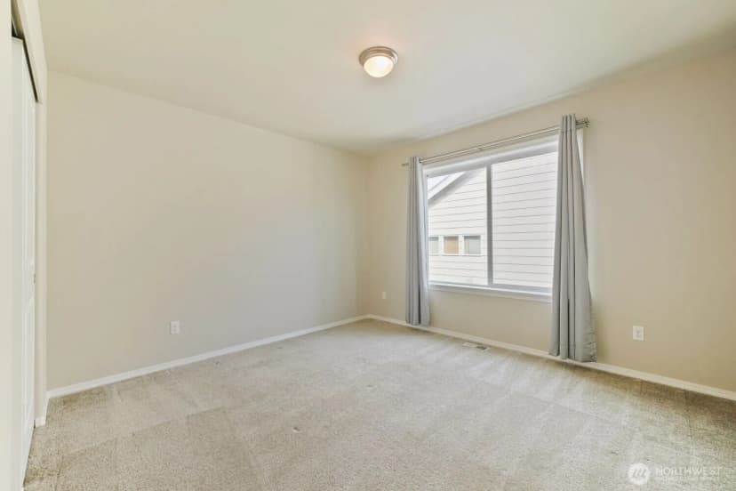 Property photo for 34004 12th Place Sw, Federal Way photo 35