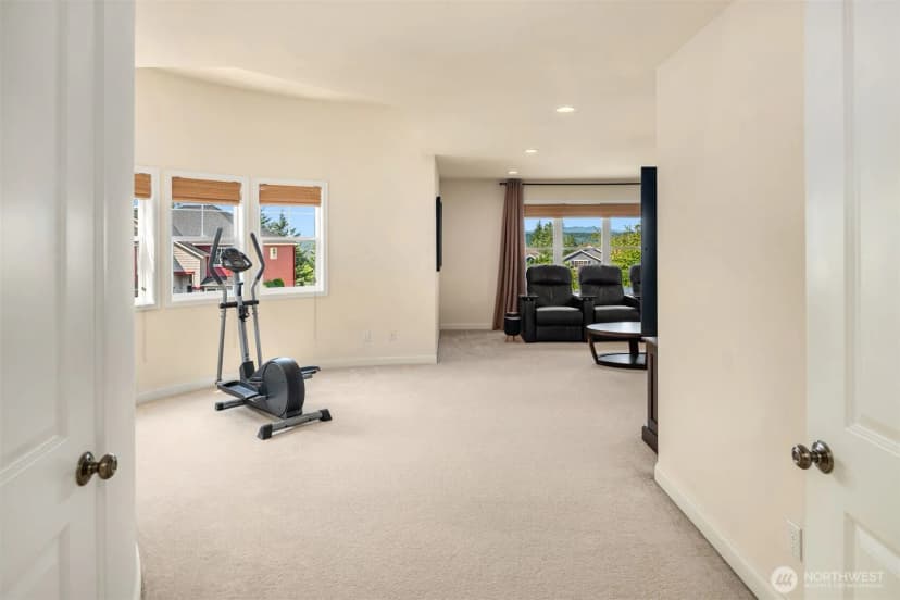Property photo for 35909 Boulder Court, Snoqualmie photo 20