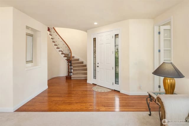 Property photo for 35909 Boulder Court, Snoqualmie photo 5