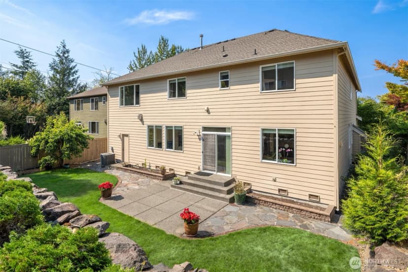 Property photo for 35909 Boulder Court, Snoqualmie photo 37