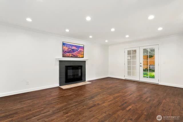 Property photo for 25926 13th Place S, Des Moines photo 5