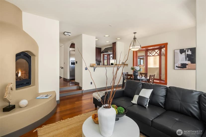 Property photo for 371 W Olympic Place, Seattle photo 15