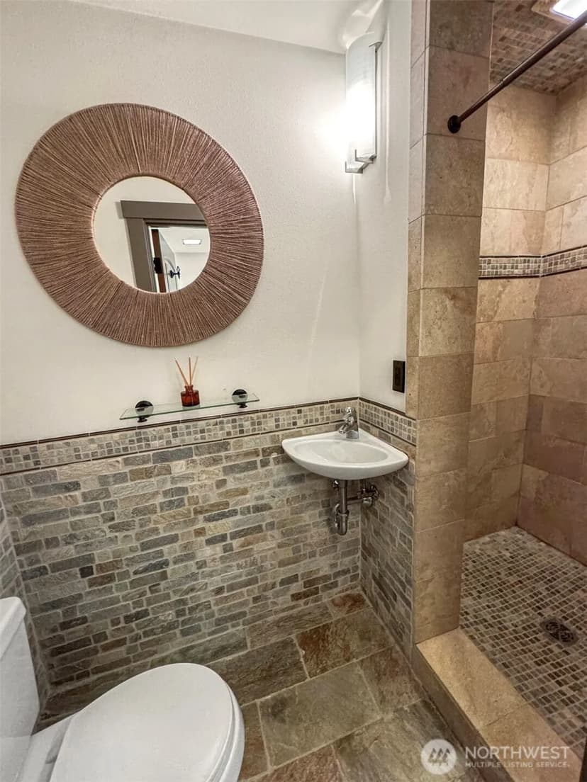 Property photo for 371 W Olympic Place, Seattle photo 33
