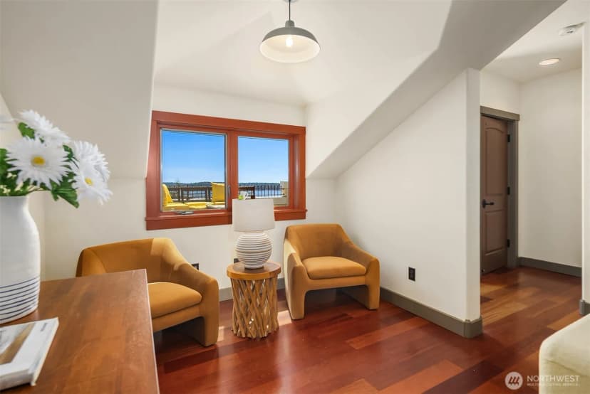 Property photo for 371 W Olympic Place, Seattle photo 24