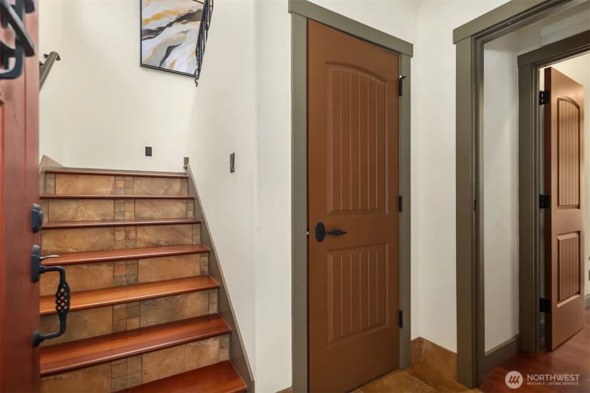 Property photo for 371 W Olympic Place, Seattle photo 36