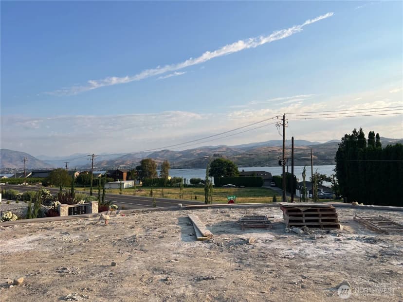 Property photo for 21 Loretta Lane, Chelan photo 3