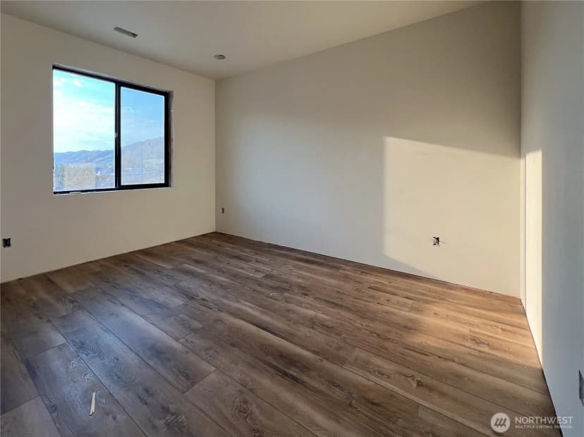 Property photo for 21 Loretta Lane, Chelan photo 13