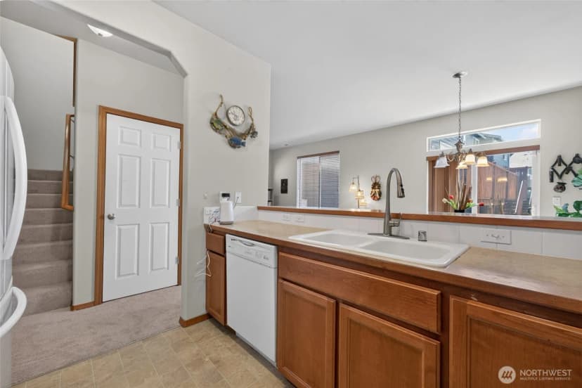 Property photo for 116 60th Street Se, Auburn photo 6