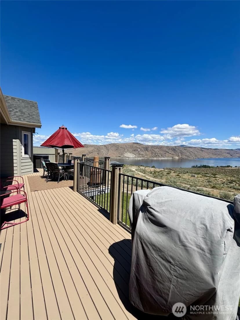 Property photo for 45720 Geostar Drive, Grand Coulee photo 24