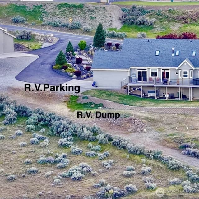 Property photo for 45720 Geostar Drive, Grand Coulee photo 4