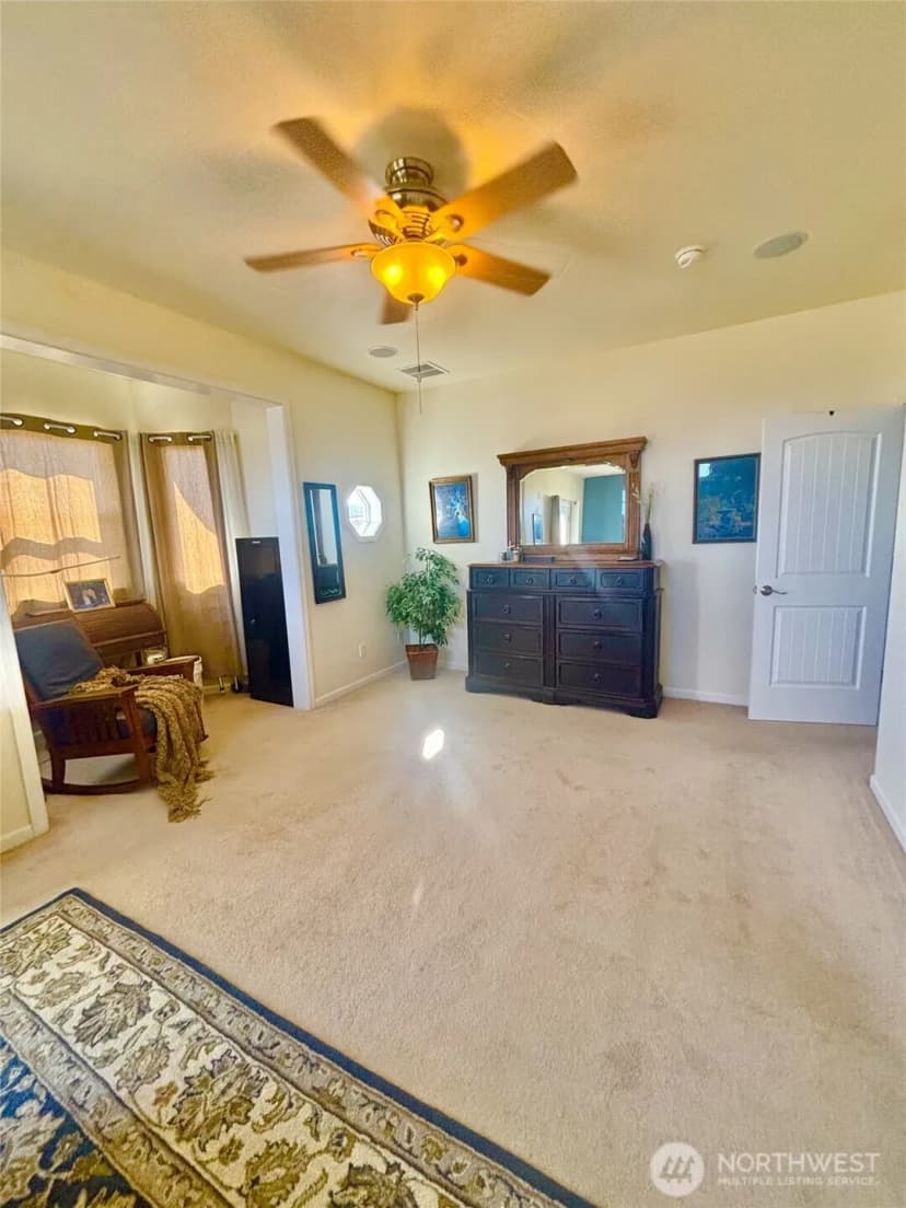 Property photo for 45720 Geostar Drive, Grand Coulee photo 12