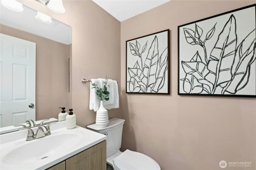 Property photo for 601 12th Avenue Nw #e4, Issaquah photo 15
